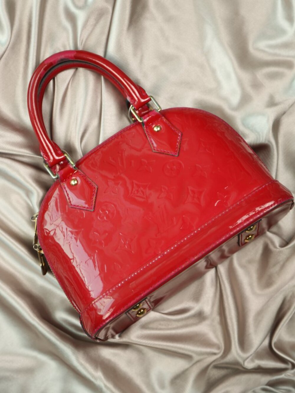LOUIS VUITTON Alma BB Handbag